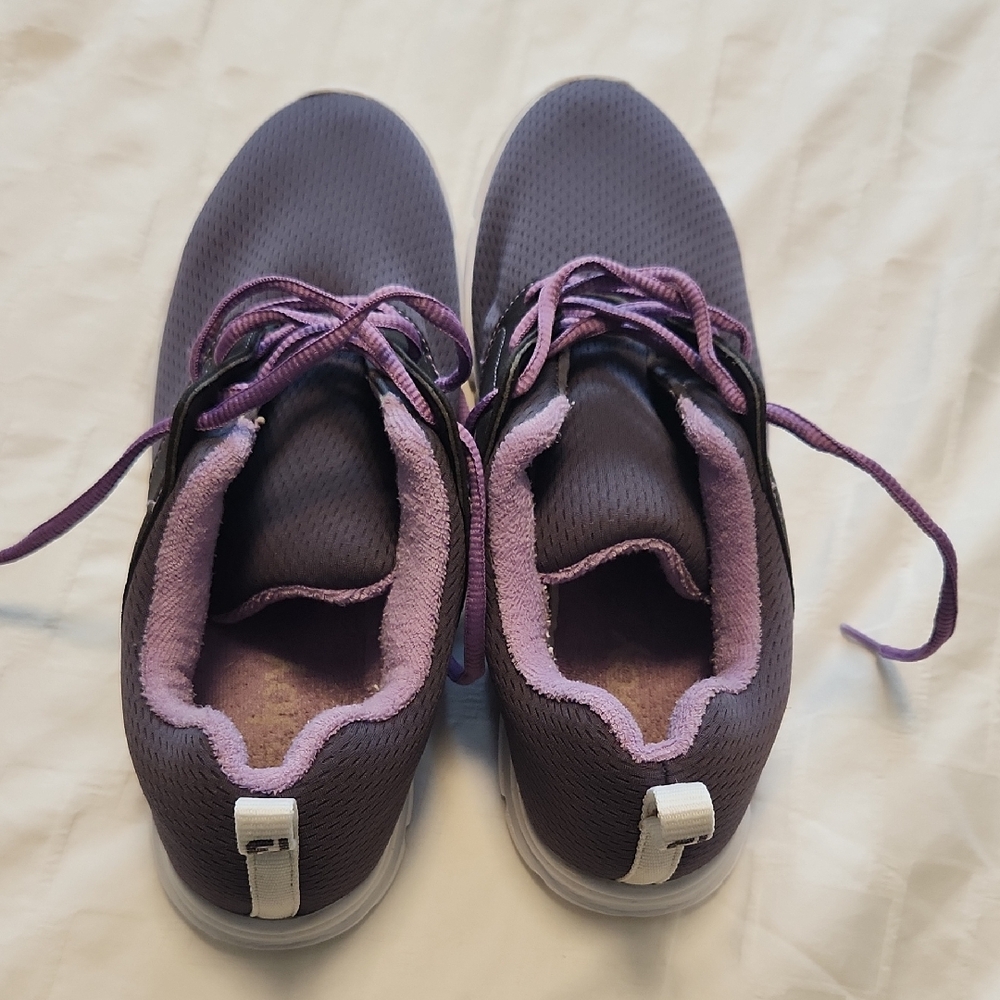 FootJoy Women's Purple Spikeless Golf Shoes